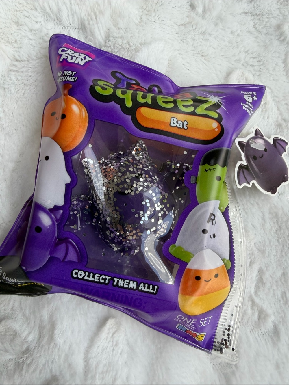 💜🦇 **TABA SQUEEZE THE BAT – PURPLE GLITTER MINI HALLOWEEN SQUISHY!** ✨🎃